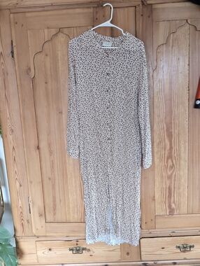 Long Sleeve Beige Printed Midi Shirt Dress